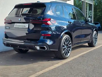 BMW X5 xDrive30d M Sportpaket AHK ab 3 49% eff.