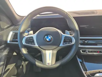 BMW X5 xDrive30d M Sportpaket AHK ab 3 49% eff.