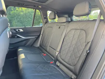 BMW X5 xDrive30d M Sportpaket AHK ab 3 49% eff.