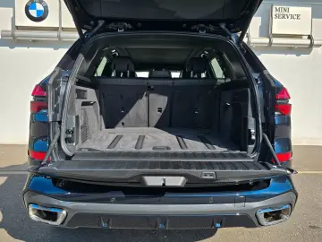 BMW X5 xDrive30d M Sportpaket AHK ab 3 49% eff.
