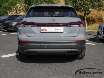 AUDI Q4 e-tron 40  AHK Wärmepumpe ACC Navi SHZ