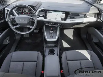 AUDI Q4 e-tron 40  AHK Wärmepumpe ACC Navi SHZ
