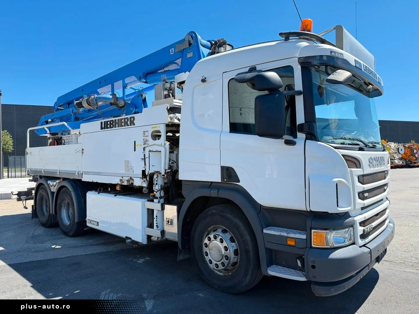 SCANIA P410 6x4 Liebherr THP 140 H 24 M4XH Concretepump
