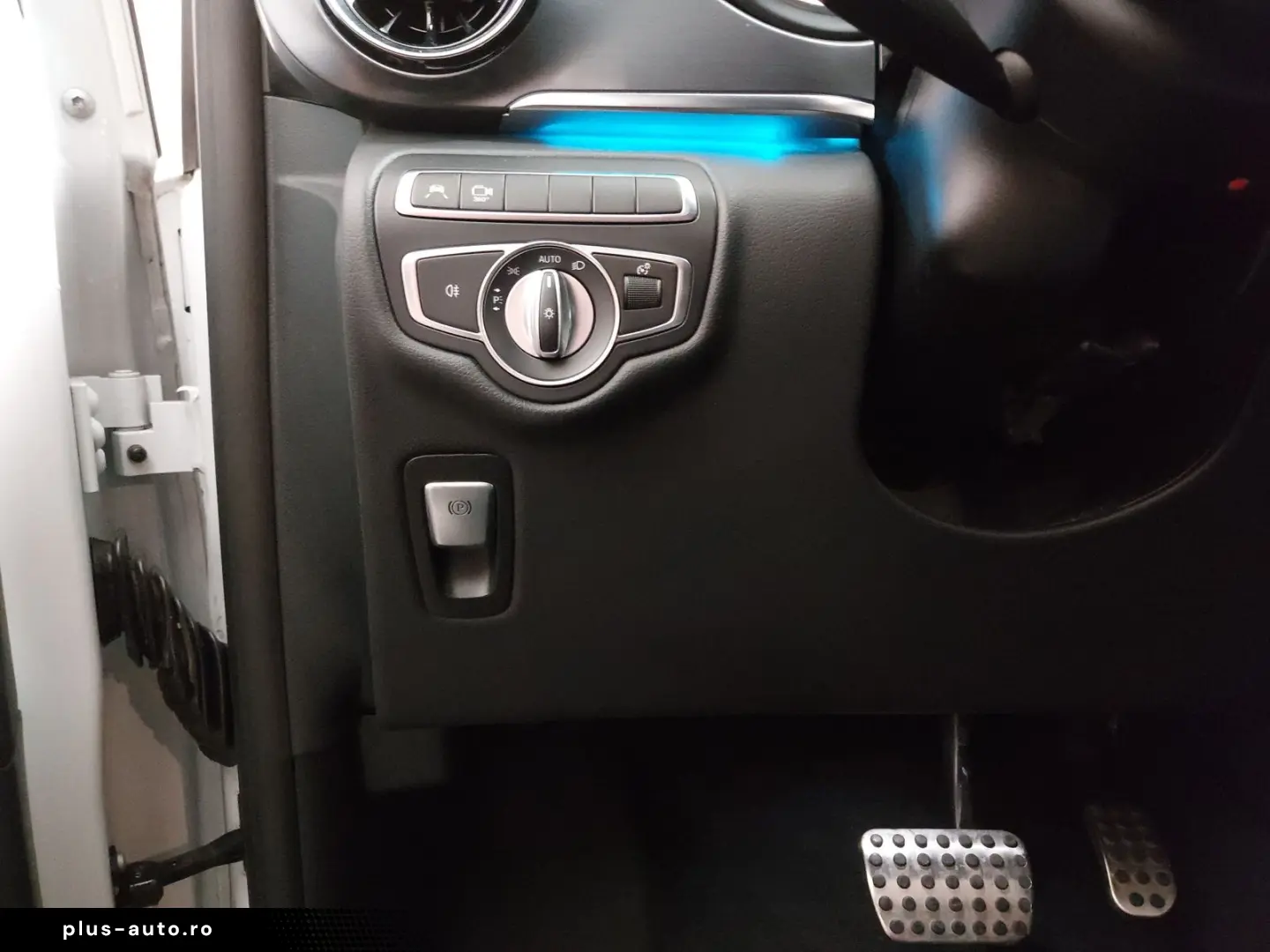 MERCEDES-BENZ EQV 300 lang NAVI LED 360- Kamera
