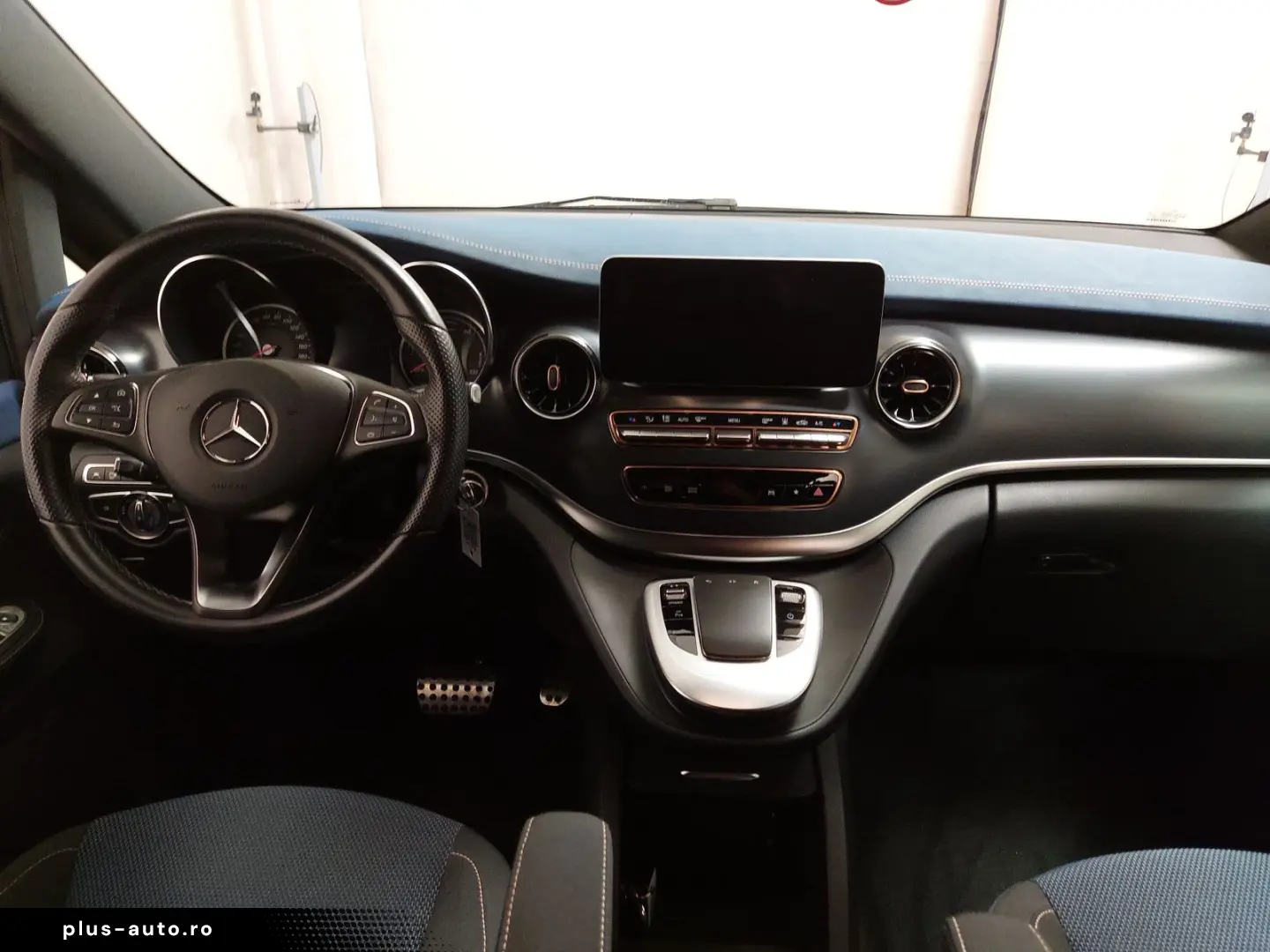 MERCEDES-BENZ EQV 300 lang NAVI LED 360- Kamera