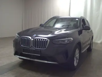 BMW X3 xDrive20d Leder Navi LED