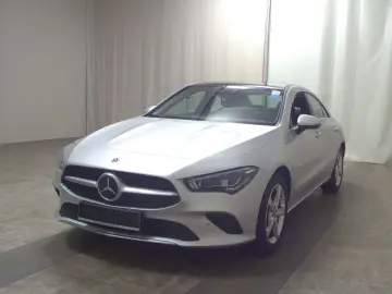 MERCEDES-BENZ CLA 250 e Progressive Pano Ambiente