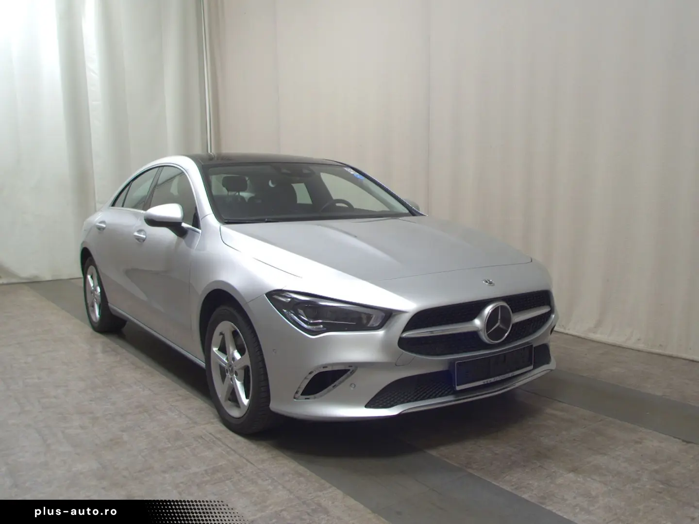 MERCEDES-BENZ CLA 250 e Progressive Pano Ambiente