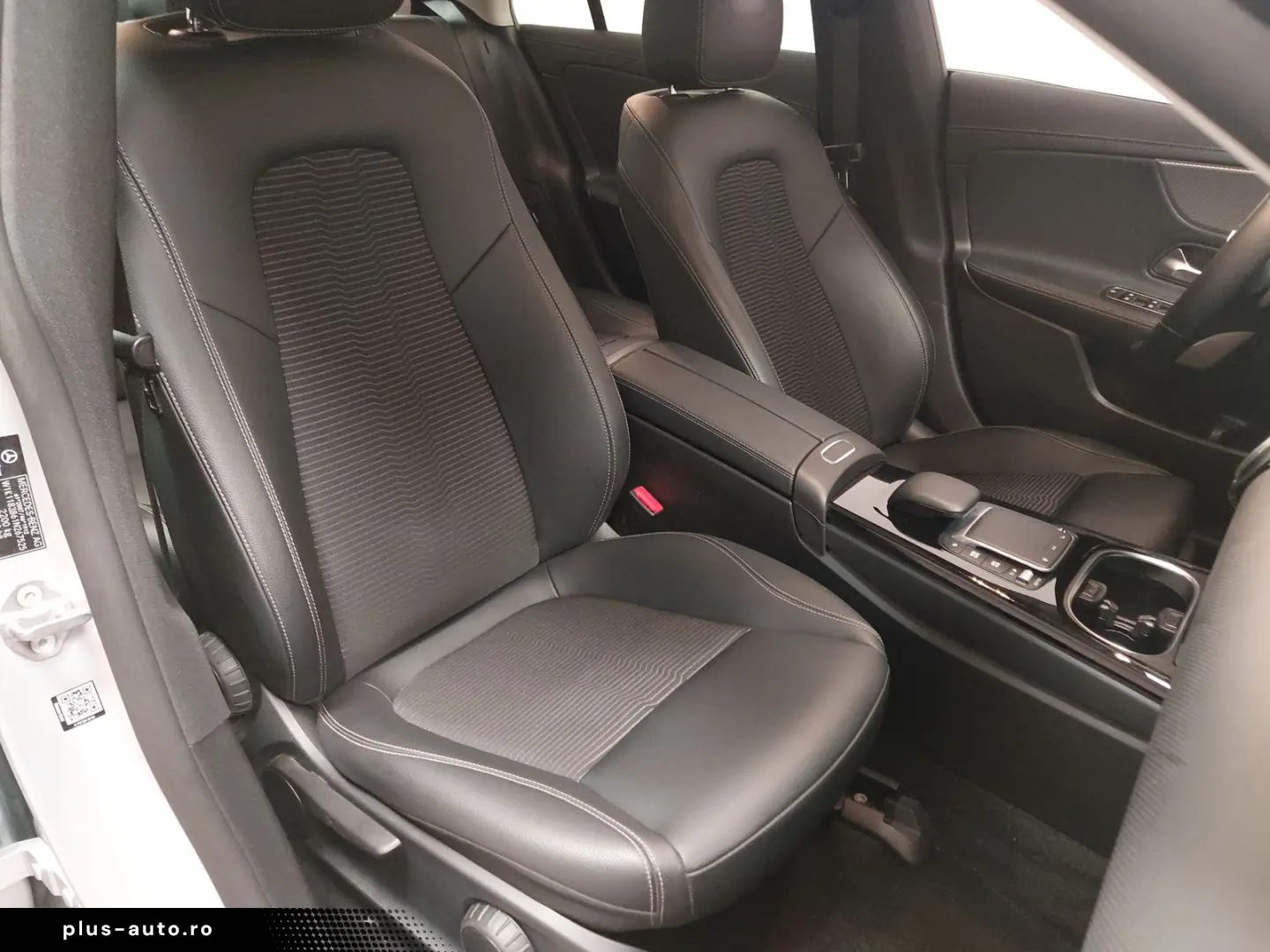 MERCEDES-BENZ CLA 250 e Progressive Pano Ambiente