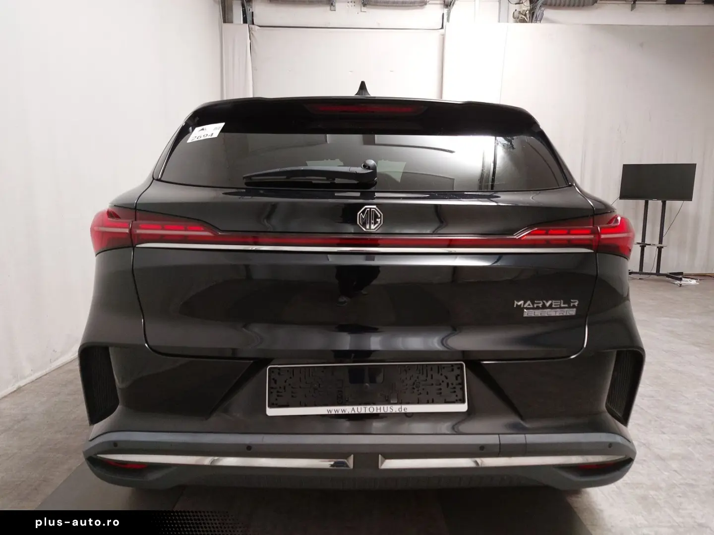 MG Marvel R Luxury Leder Navi LED Pano