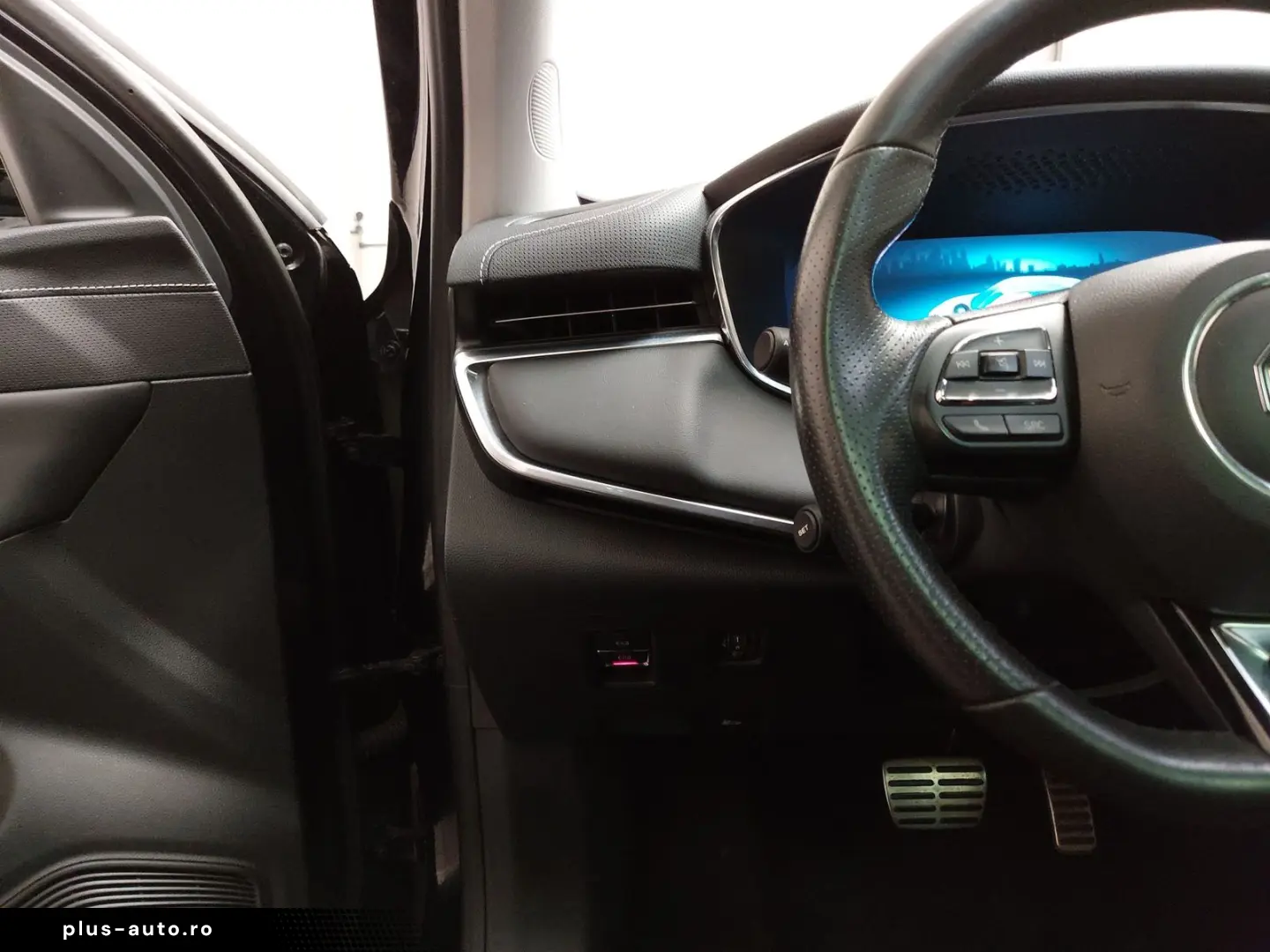 MG Marvel R Luxury Leder Navi LED Pano