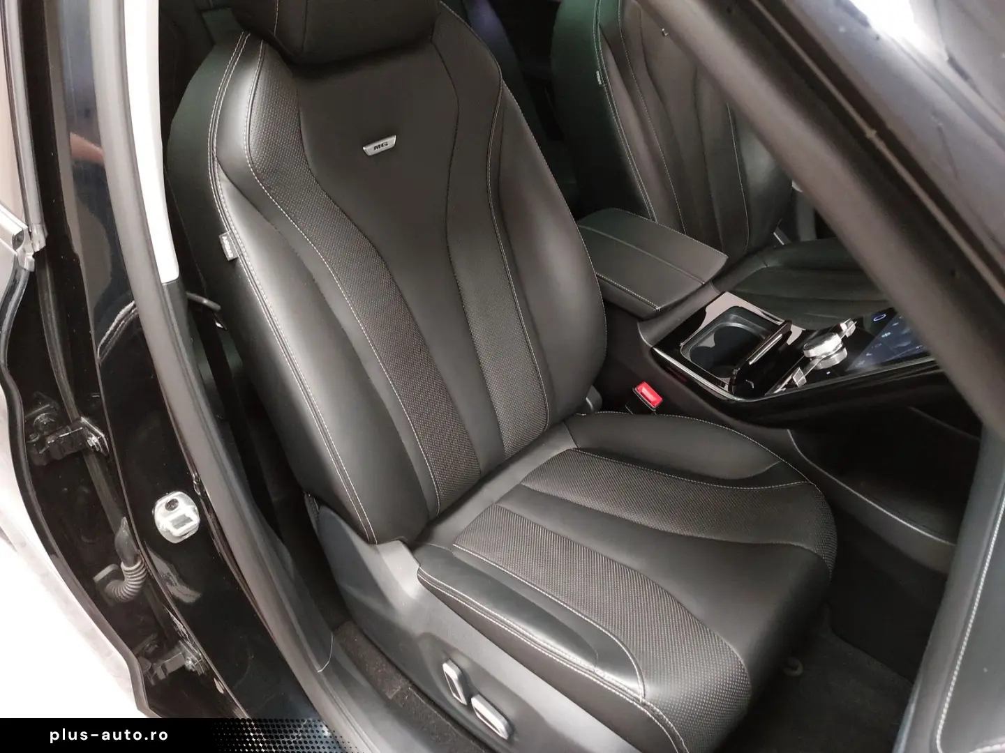 MG Marvel R Luxury Leder Navi LED Pano