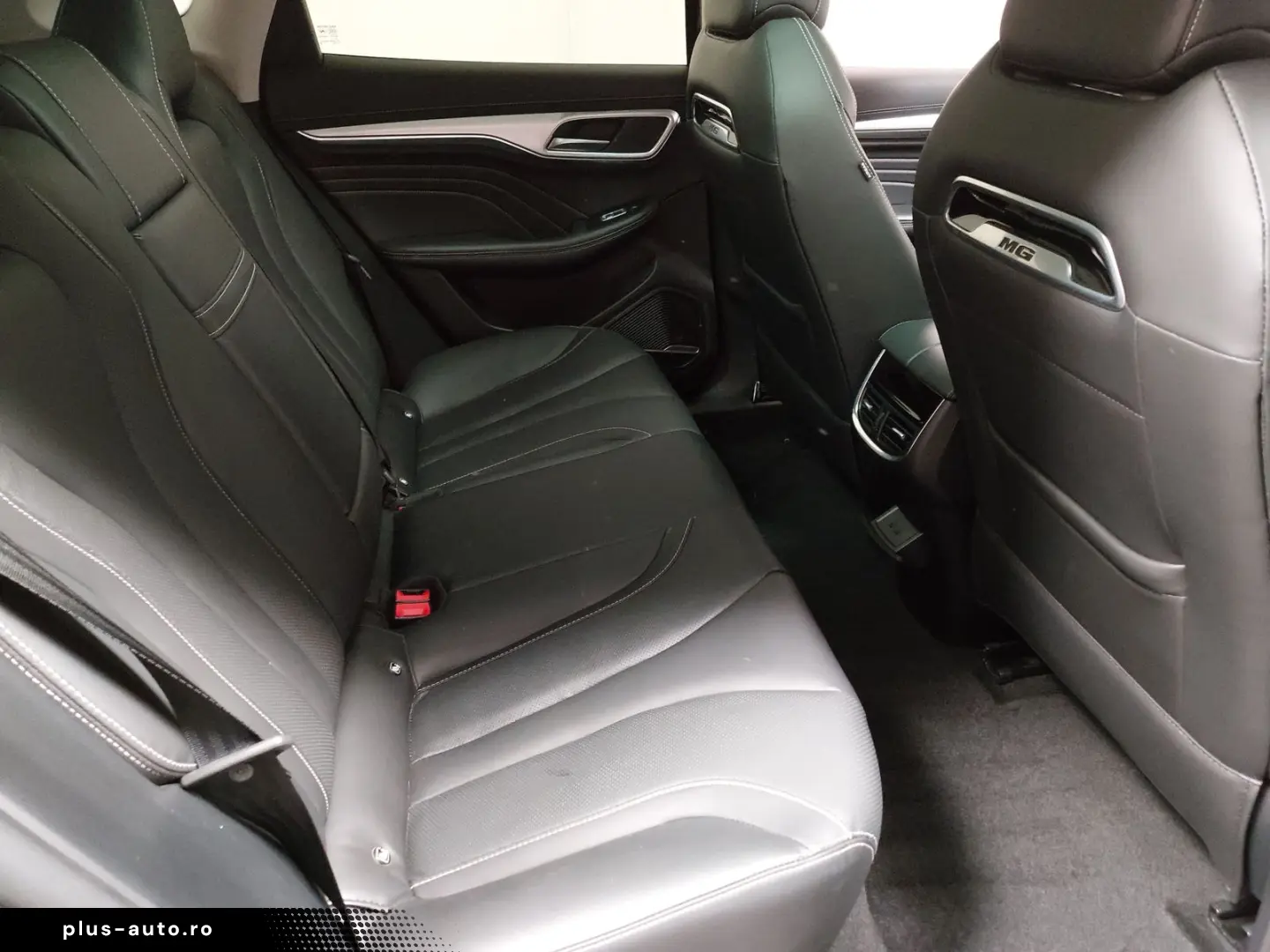MG Marvel R Luxury Leder Navi LED Pano