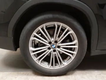 BMW X3 xDrive20i Luxury-Line Leder Navi LED LC prof.