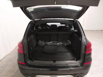 BMW X3 xDrive20i Luxury-Line Leder Navi LED LC prof.