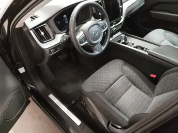 VOLVO XC60 Momentum Pro LED GSD KAMERA