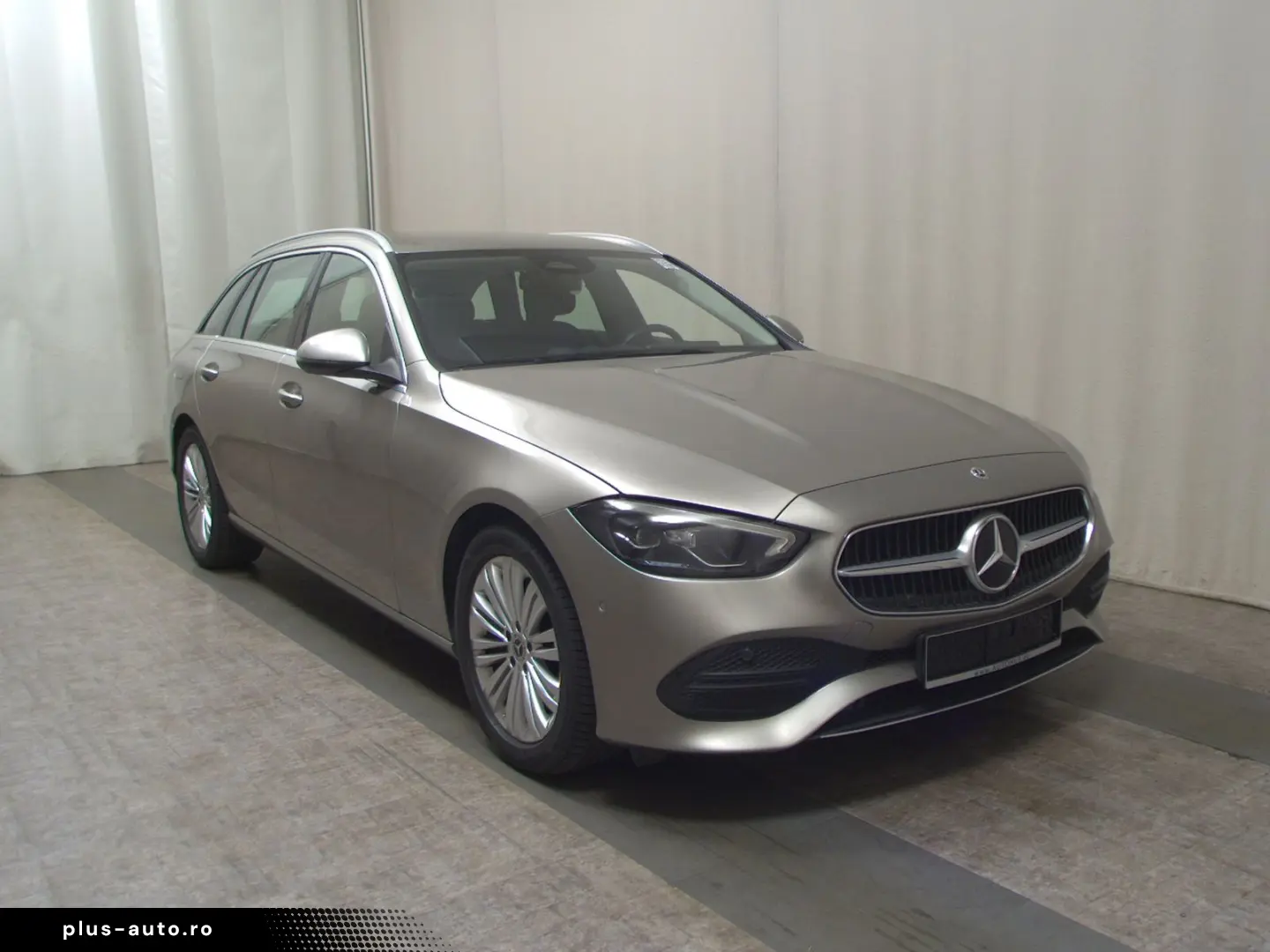 MERCEDES-BENZ Avantgarde Navi LED MBUX  T-Leder