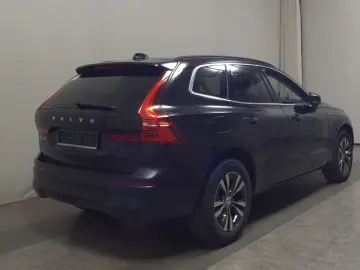 VOLVO XC60 B4 Momentum Pro Leder Navi Pano LED