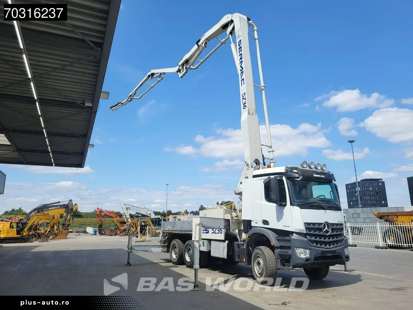MERCEDES-BENZ Arocs 3342 6X4 SERMAC 5Z36 Concrete Pump