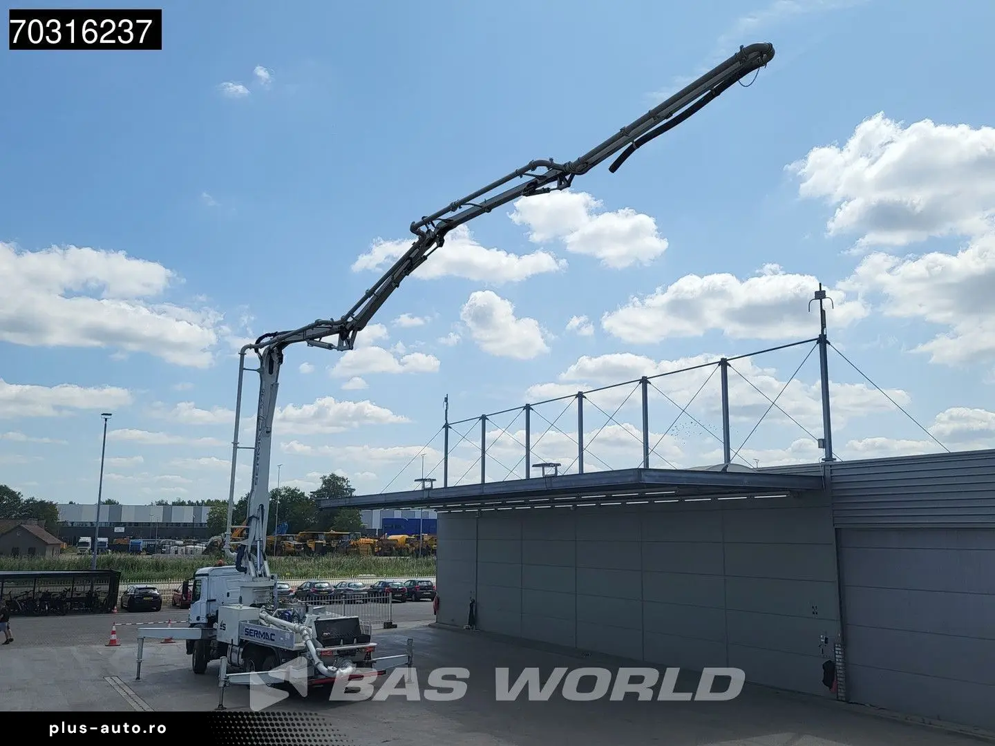 MERCEDES-BENZ Arocs 3342 6X4 SERMAC 5Z36 Concrete Pump