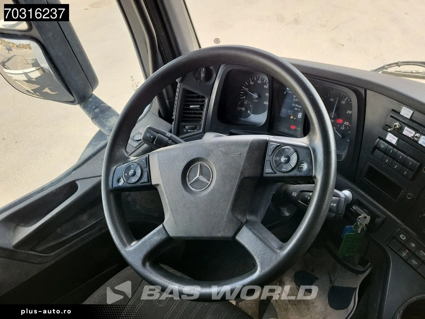 MERCEDES-BENZ Arocs 3342 6X4 SERMAC 5Z36 Concrete Pump