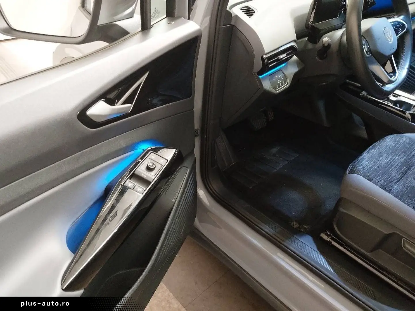 VW ID.4 Pure NAVI ACC LED Ambiente