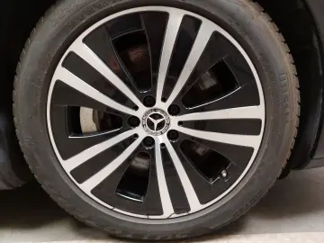 MERCEDES-BENZ EQE300 Leder Navi LED Kamera