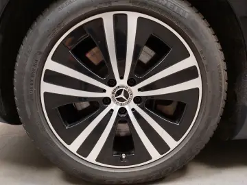 MERCEDES-BENZ EQE300 Leder Navi LED Kamera