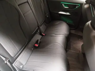 MERCEDES-BENZ EQE300 Leder Navi LED Kamera