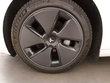 TESLA Model 3 Long Range AWD NAVI LED PANO KAMERA