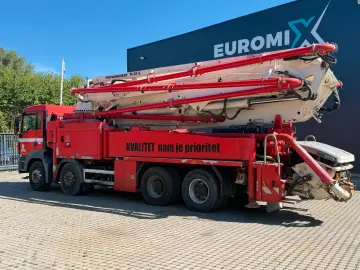 MAN TGS 35.440 8x4 Putzmeister 42m