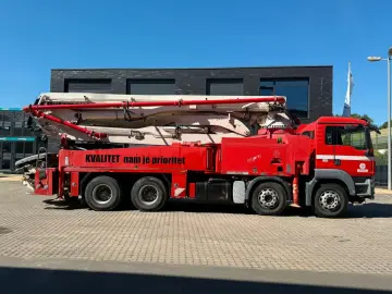 MAN TGS 35.440 8x4 Putzmeister 42m