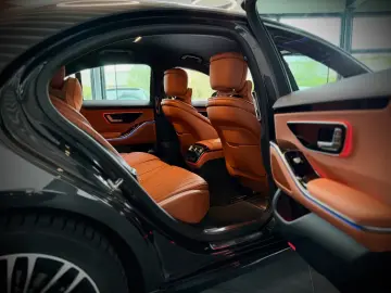 Mercedes-Benz S 450 4MATIC   Garanție