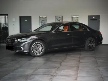 Mercedes-Benz S 450 4MATIC   Garanție