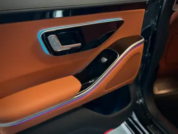 Mercedes-Benz S 450 4MATIC   Garanție