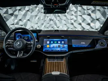Mercedes-Benz S 580 e 4M L FACELIFT AMG First-Class