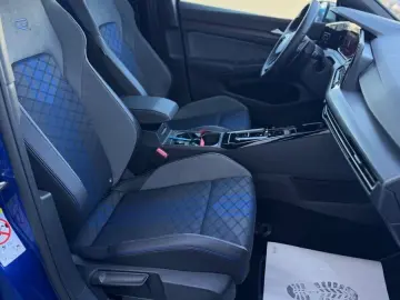 VW Golf VIII R Performance 4Motion