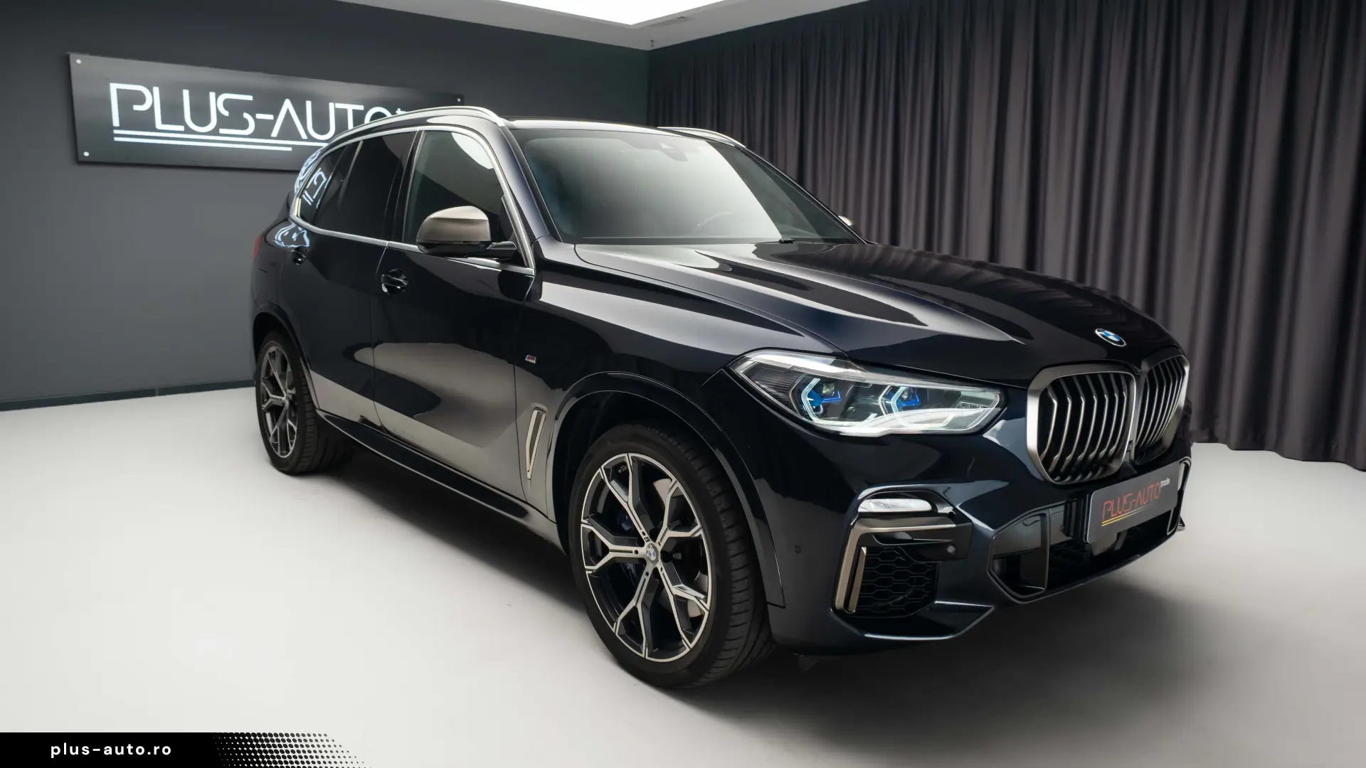 BMW M5 M50d