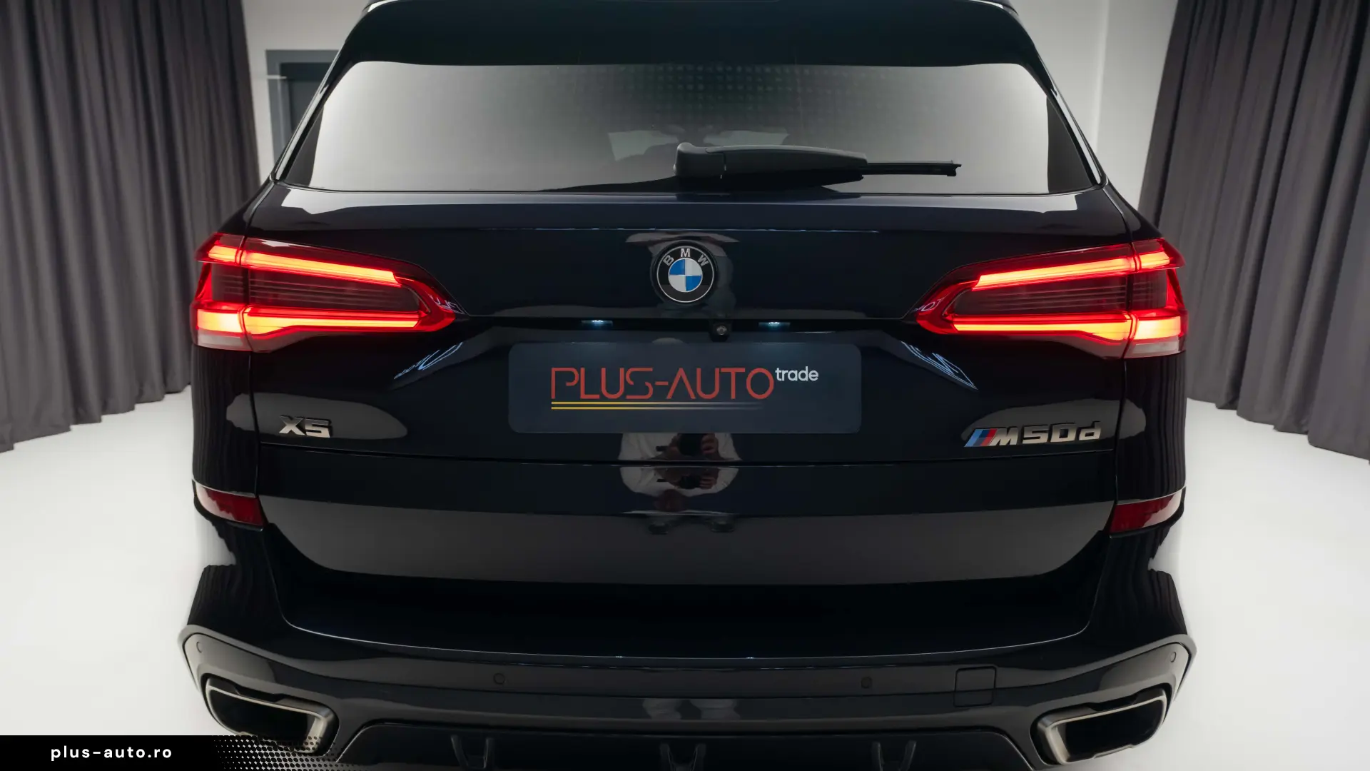 BMW M5 M50d