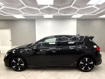 VW Golf R 4 Performance