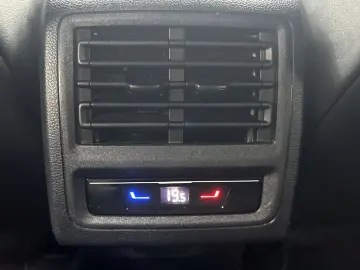 VW Golf R 4 Performance