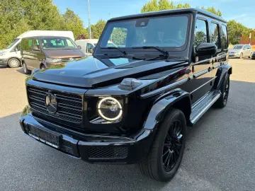 MERCEDES-BENZ G 400
