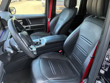 MERCEDES-BENZ G 400
