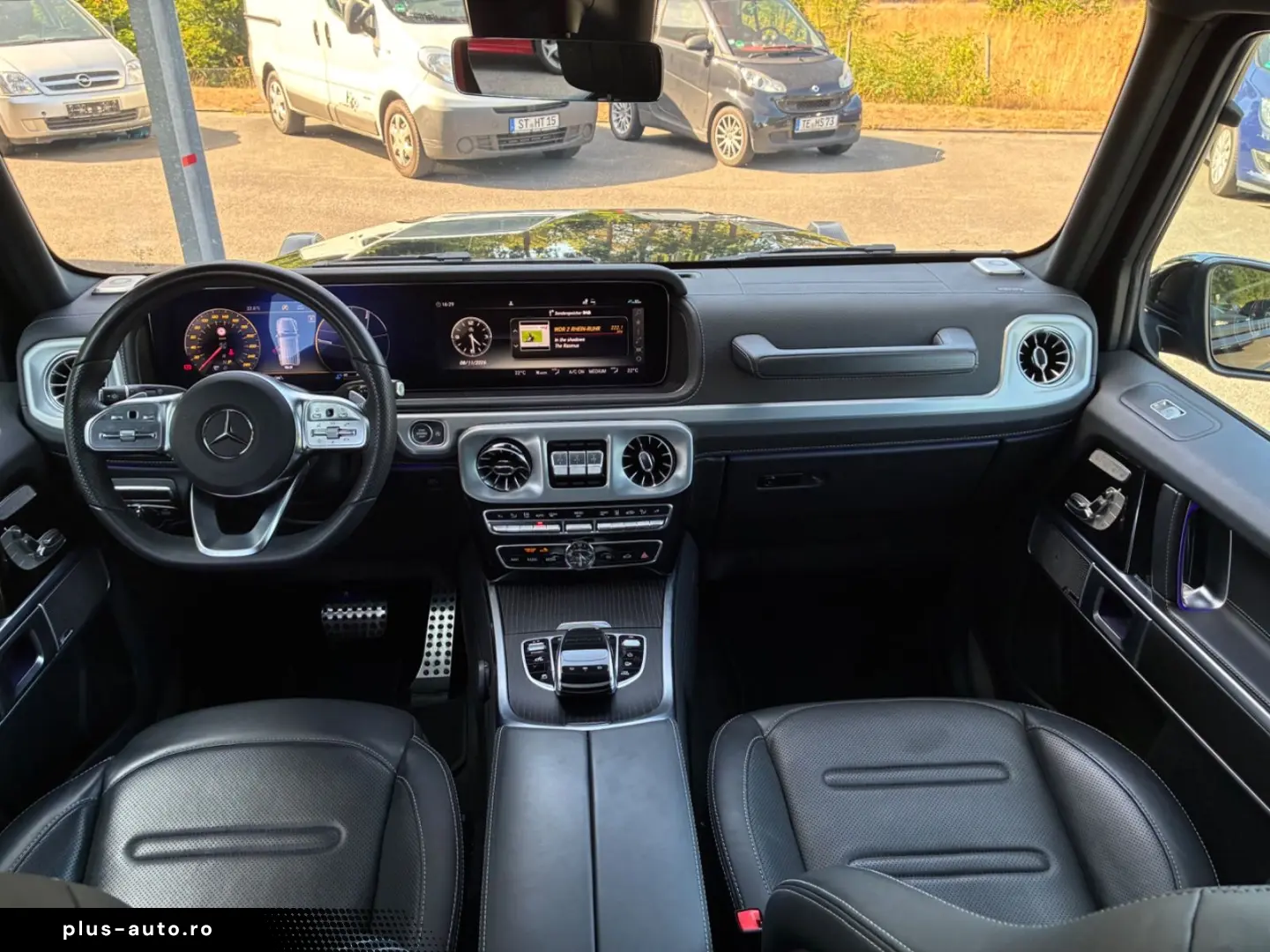 MERCEDES-BENZ G 400