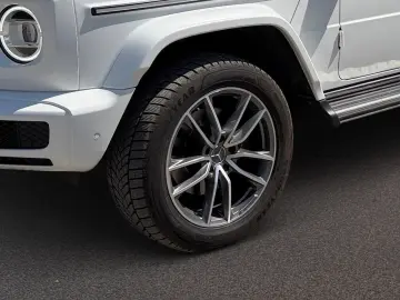 MERCEDES-BENZ G 400 D