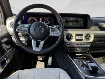 MERCEDES-BENZ G 400 D