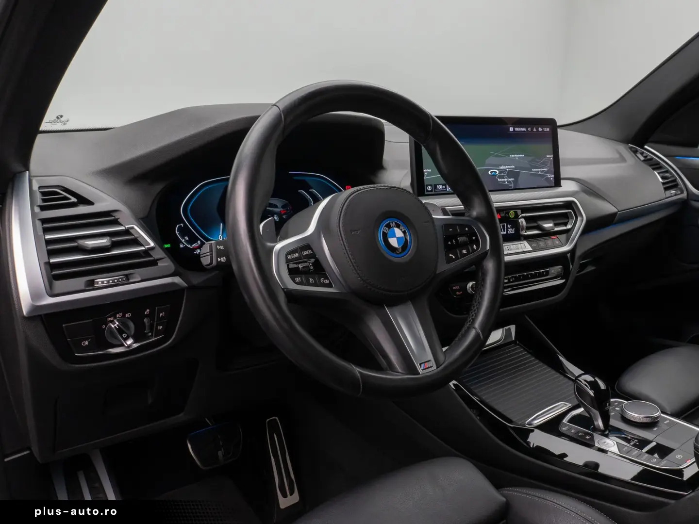 BMW X3 xDr30e MSpo 360Laser HUD Keyless AdaptiveSusp