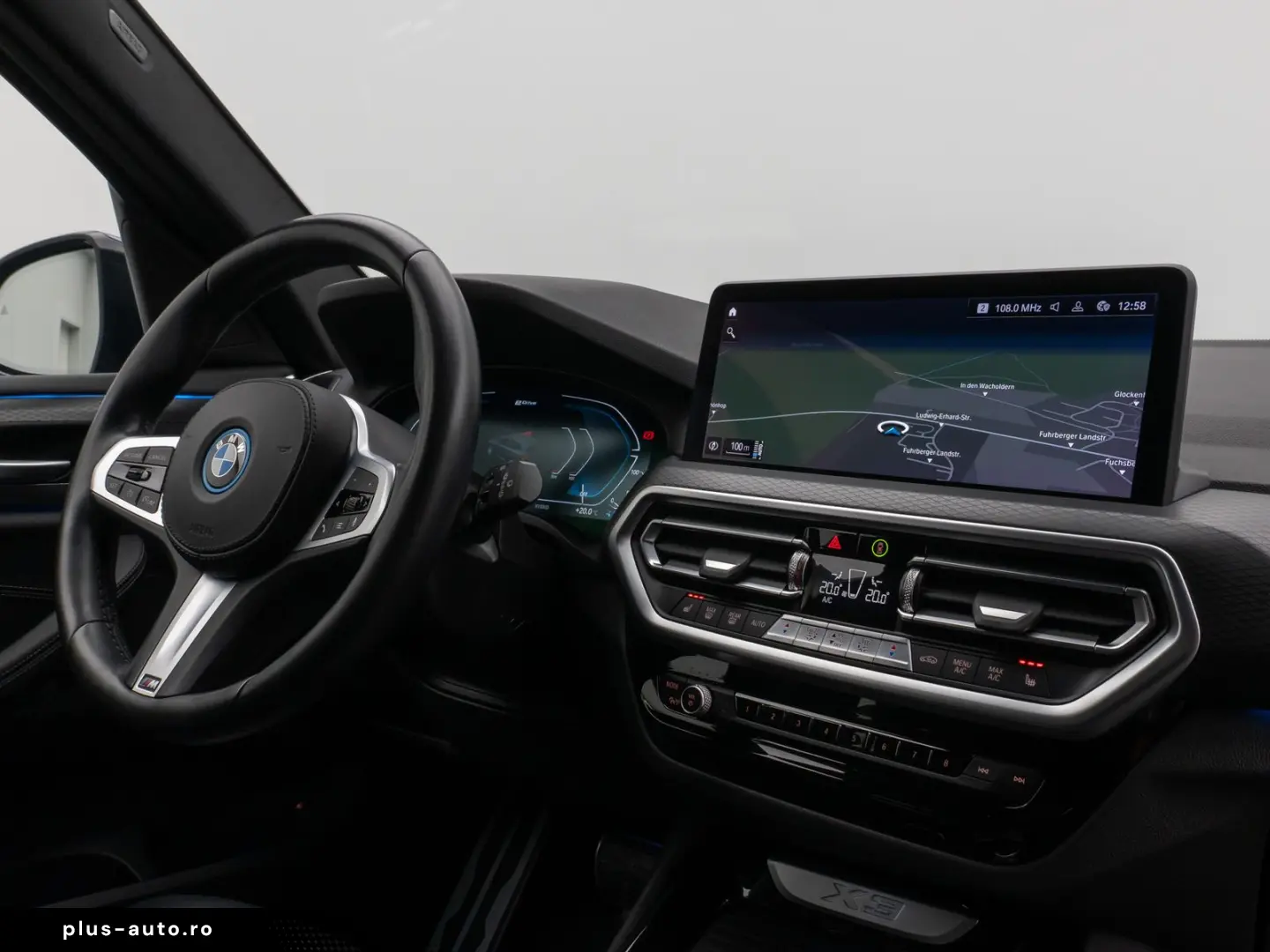 BMW X3 xDr30e MSpo 360Laser HUD Keyless AdaptiveSusp