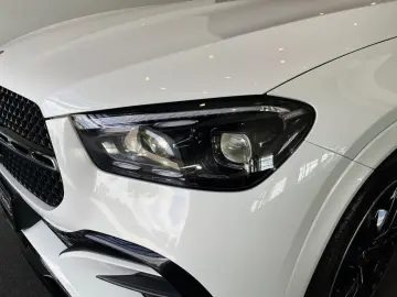 MERCEDES-BENZ GLE 450 d 4M AMG Night Pano AHK HuD Burmester