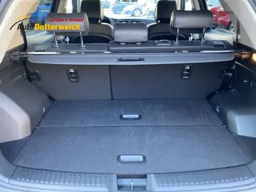 SSANGYONG Korando e-motion Titanium    Leder  Kamera Navi